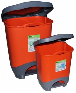 Poza Cosurile de gunoi de 24 si 8 litri cu galeata